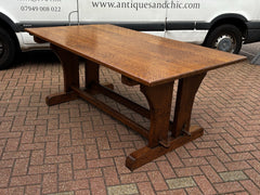Arts & Crafts Light Oak Dining Table & 8 Chairs. Superb Quality.
