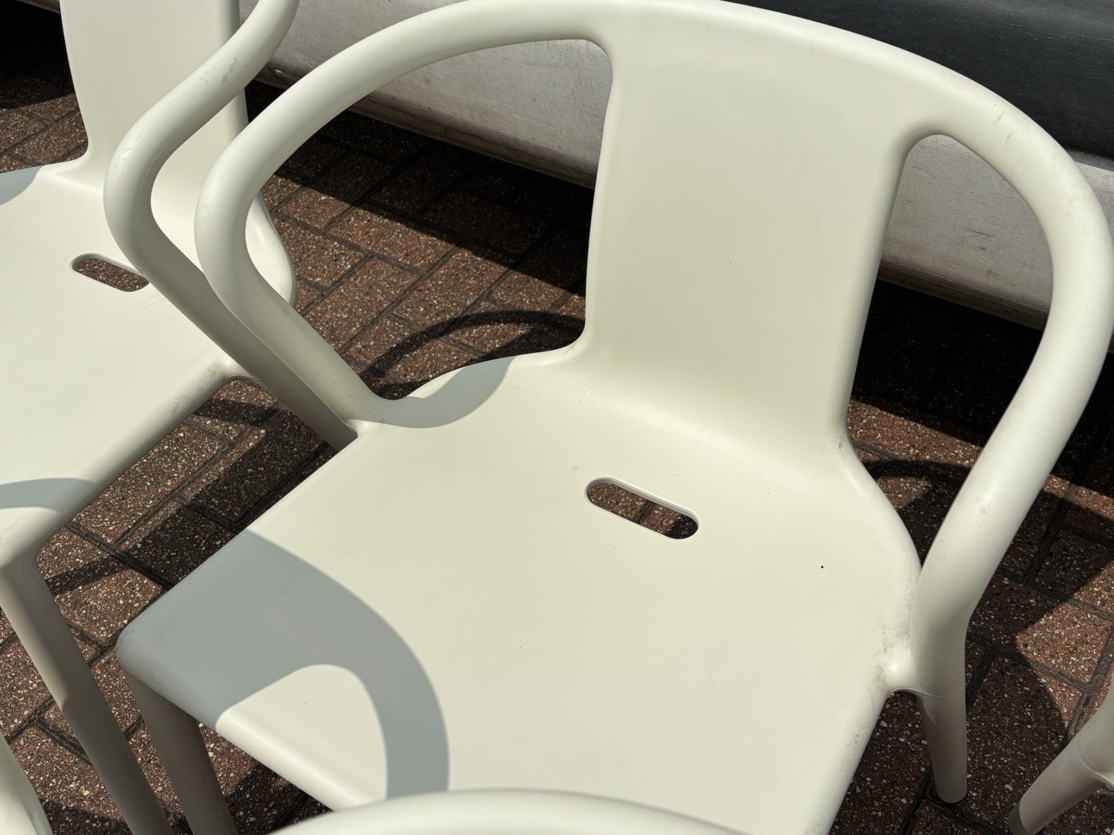 6 Air White Designer Stackable Chairs By Magis, Designed By Jasper Morrison.