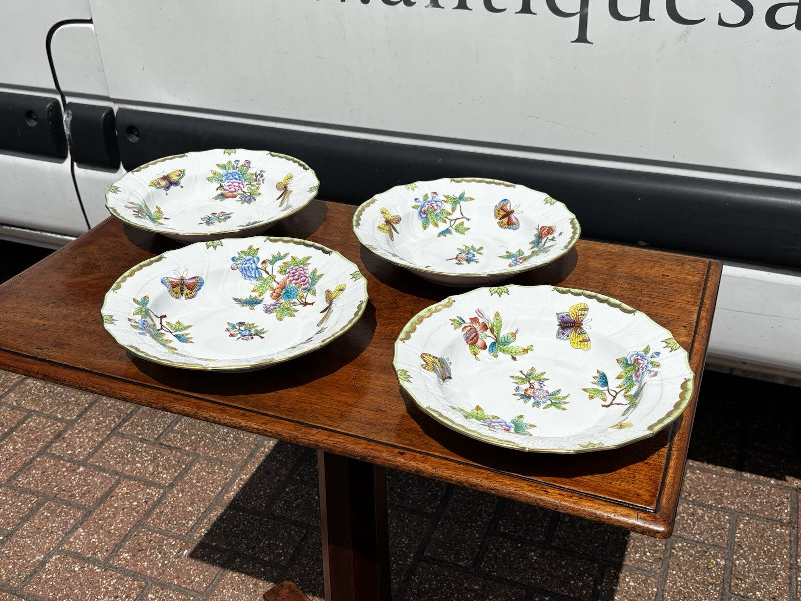 4 Herend Queen Victoria Large Soup Bowls