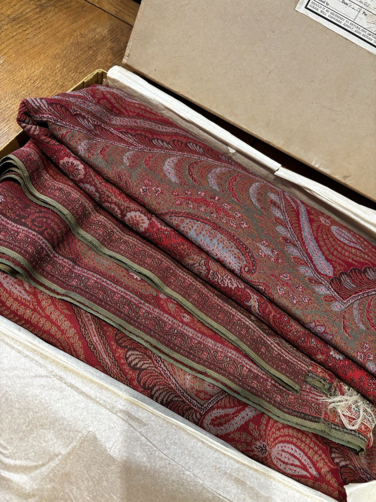 Antique Paisley Textile Table Cloth, Shawl, Table Runner. V Large :- 330x158 Cms