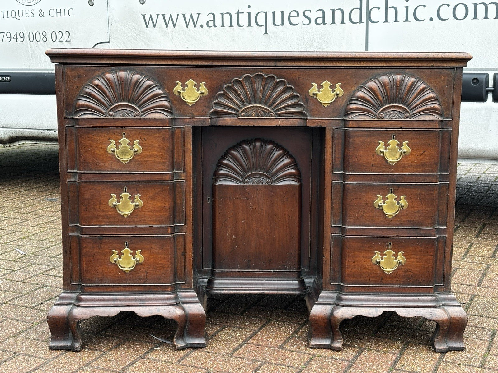 Antique Mahogany Rhode Island Desk, In The Style Of John Townsend.