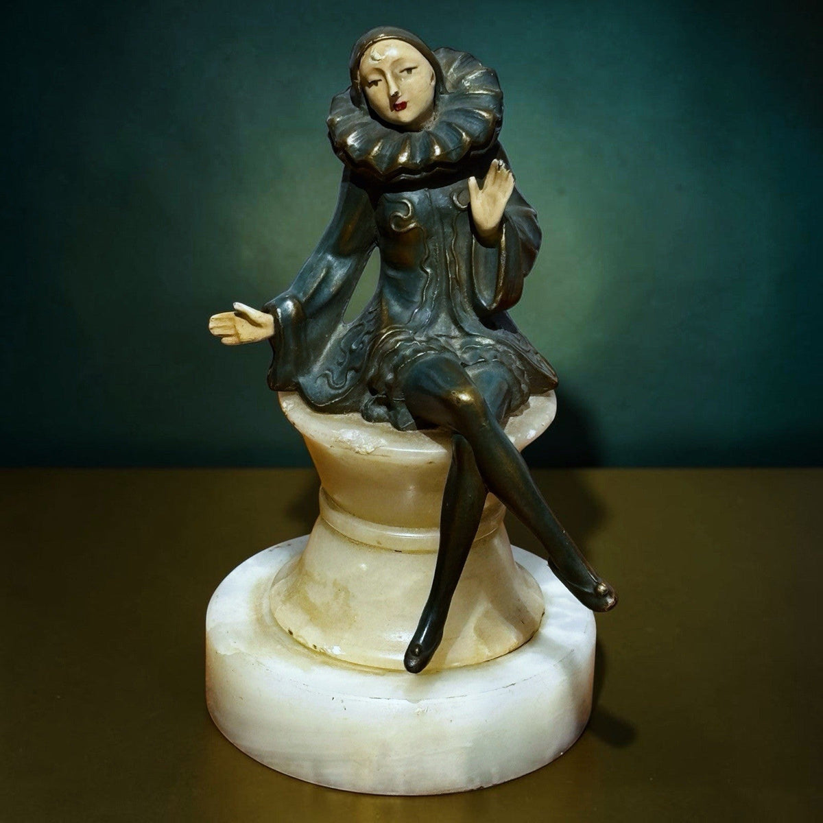 Art Deco Figurine Of Pierrot