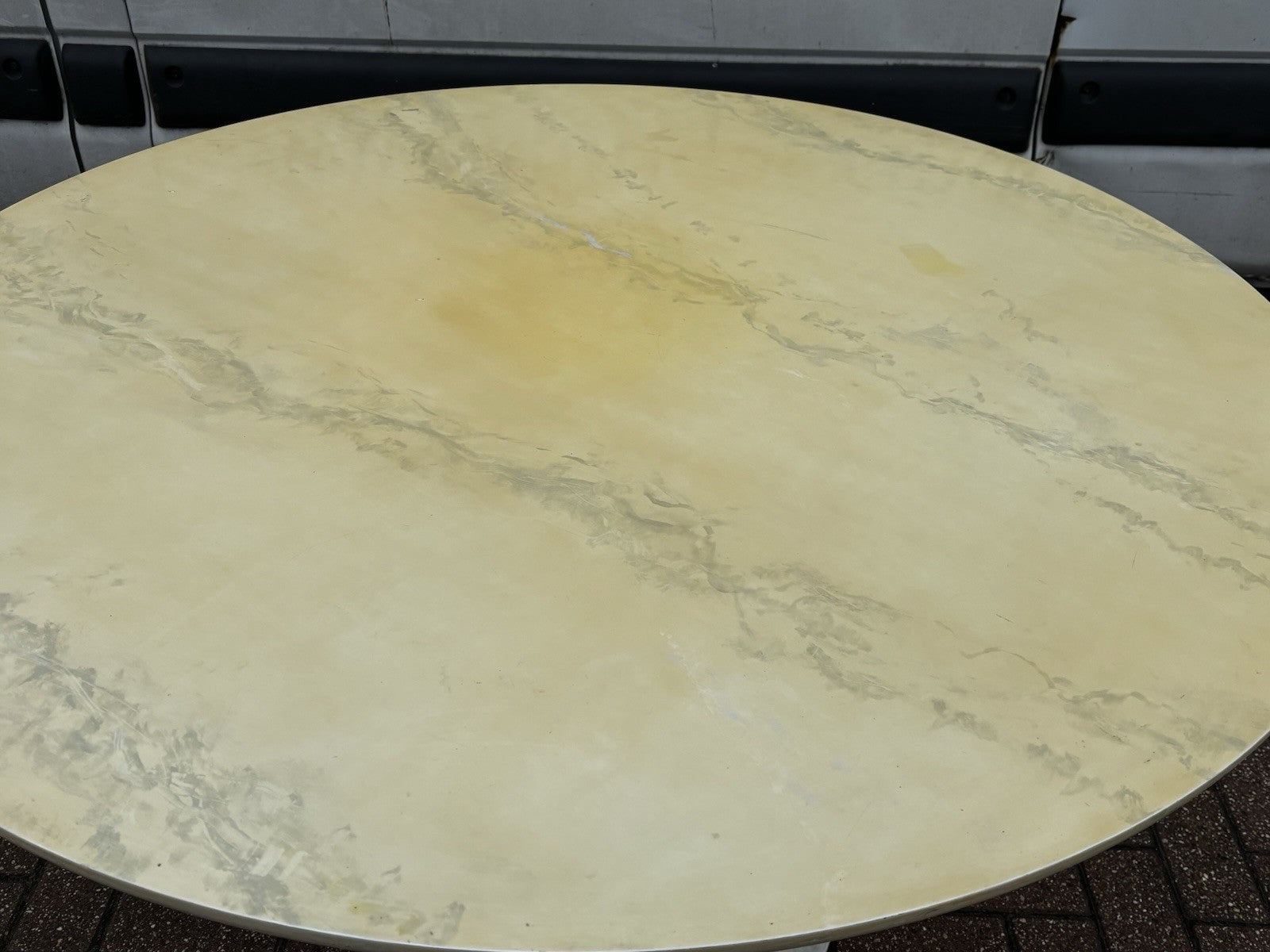 1960s Eero Saarinen for Knoll Tulip Dining Table