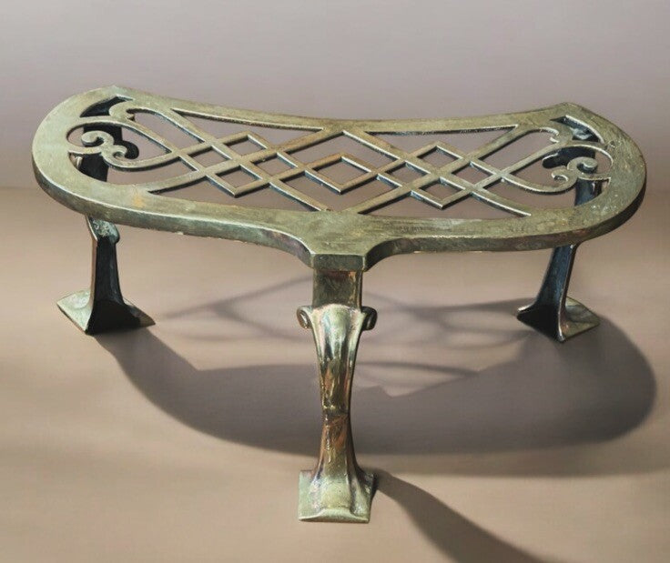 Antique Brass Footman, Kettle Stand