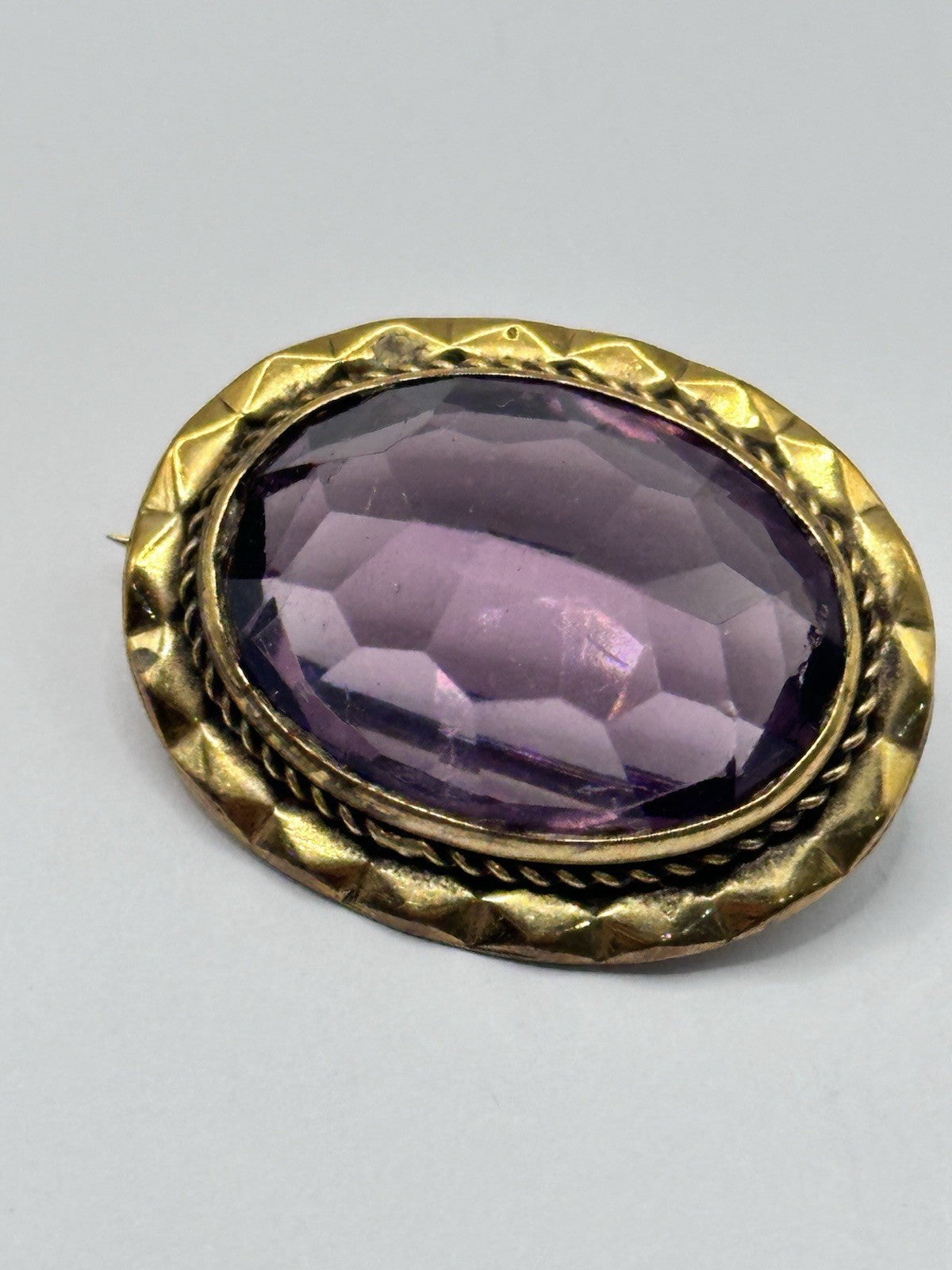 Antique Victorian Faceted Amethyst Pinchbeck Gold Plated Brooch