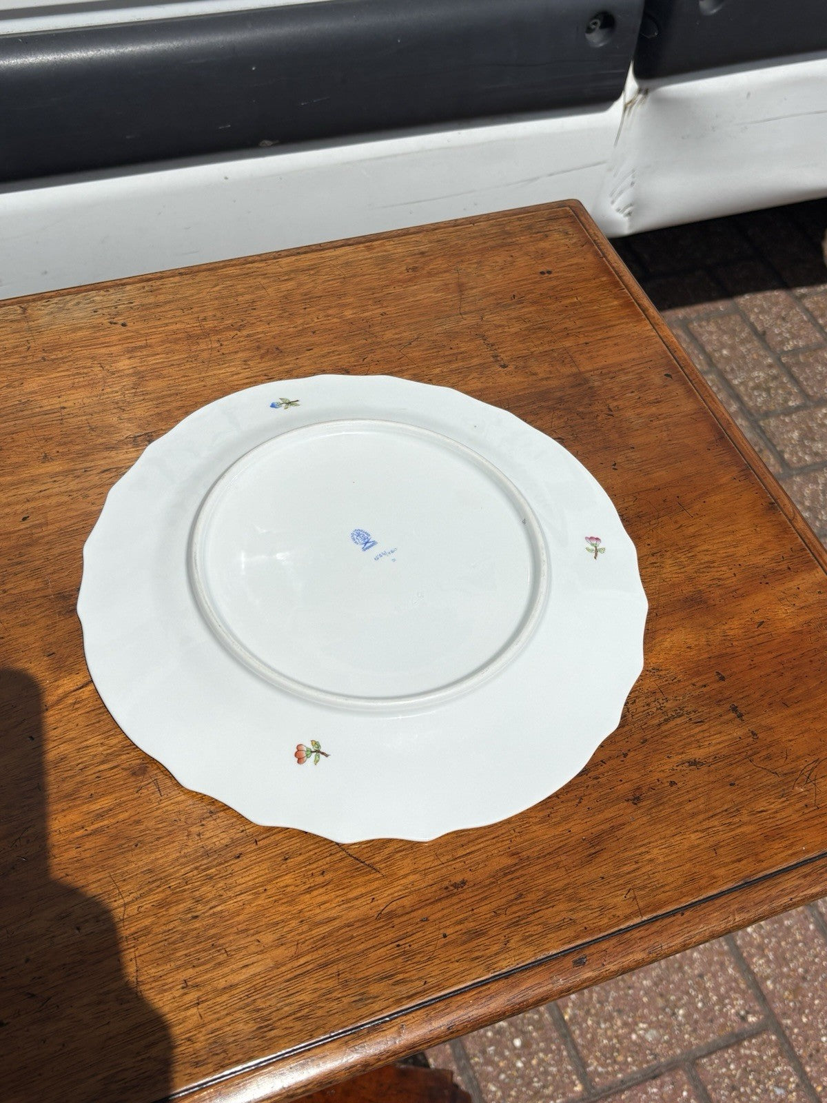 4 Herend Queen Victoria Dinner Plates