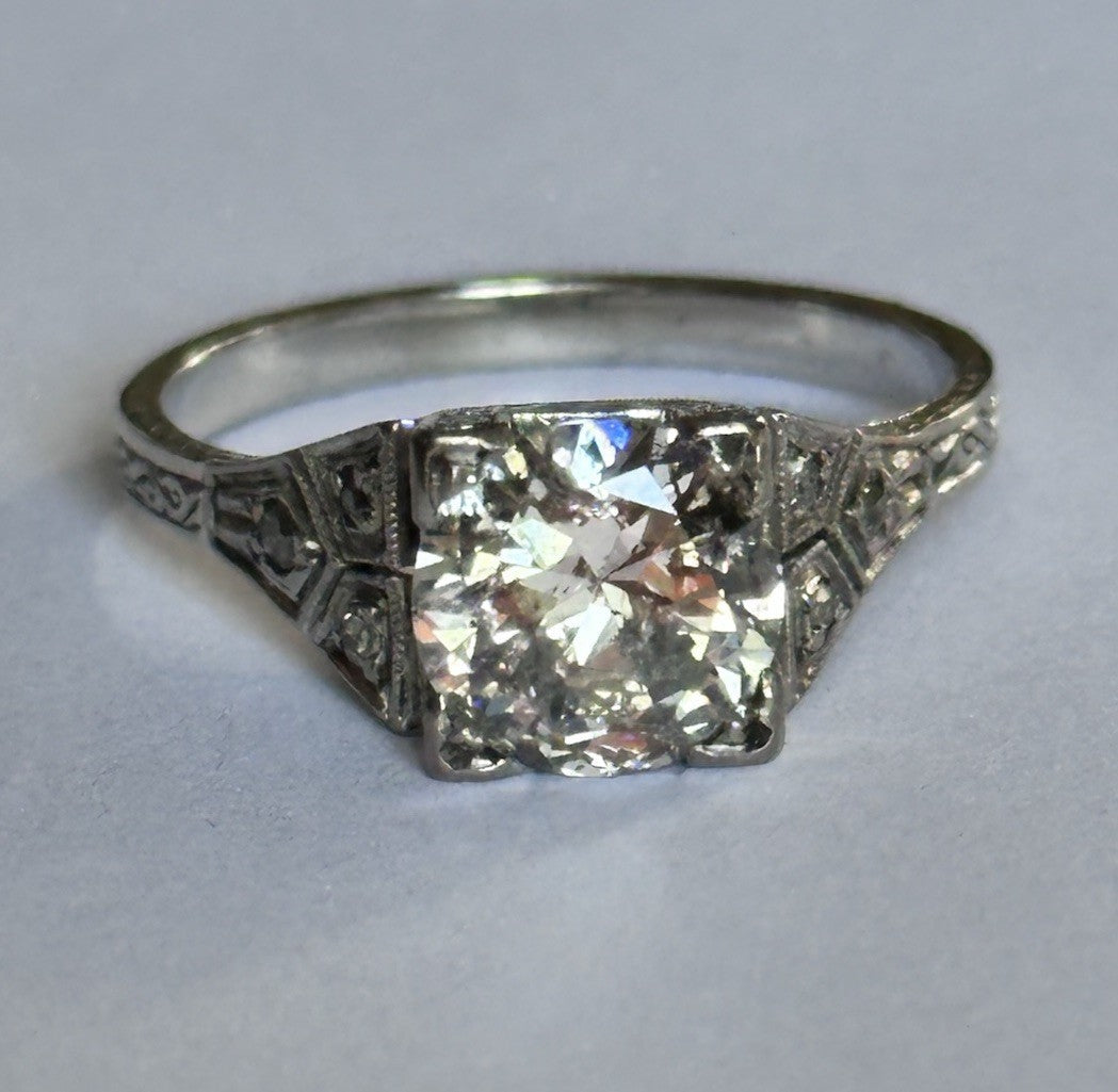 Antique Deco 18ct White Gold 1 3/4 Carat Diamond Ring