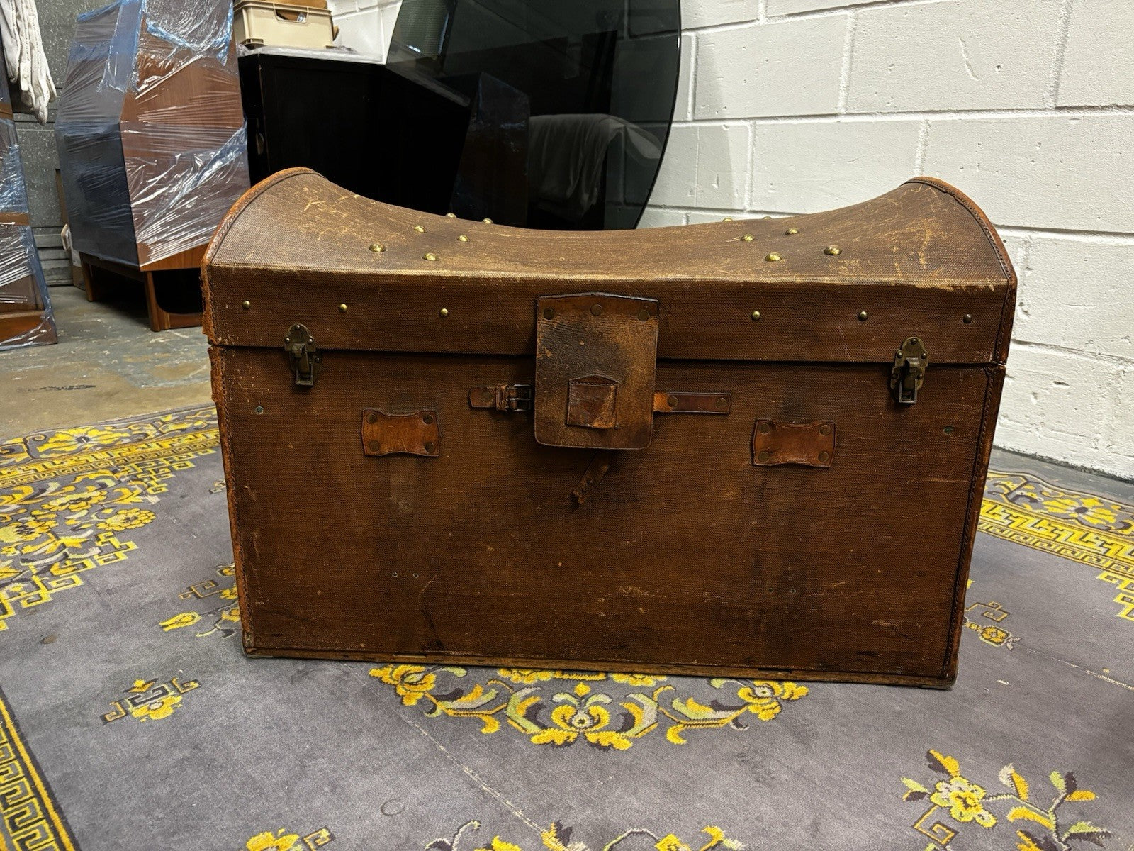 Antique Collection Of Luggage, Trunk, Hat Box & Bag.