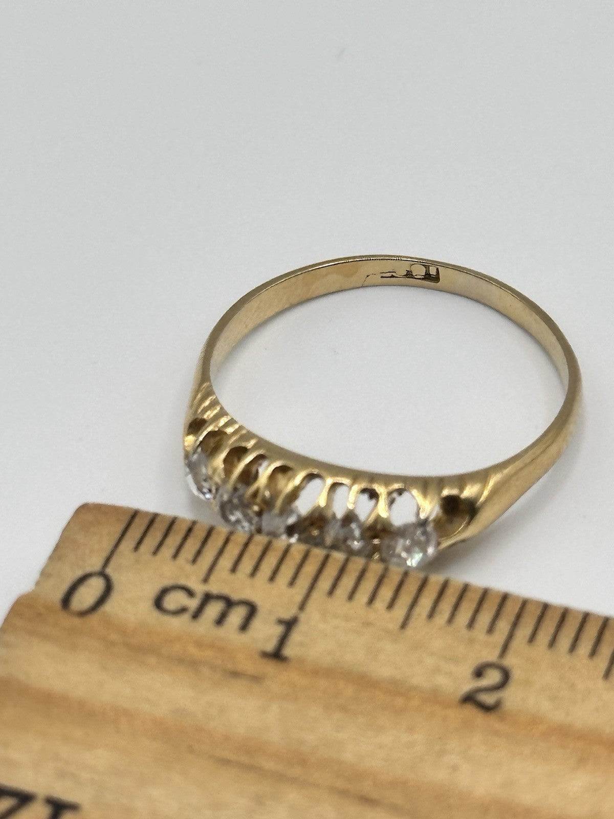 Antique 18ct Gold 5 Old Cut Diamond Ring