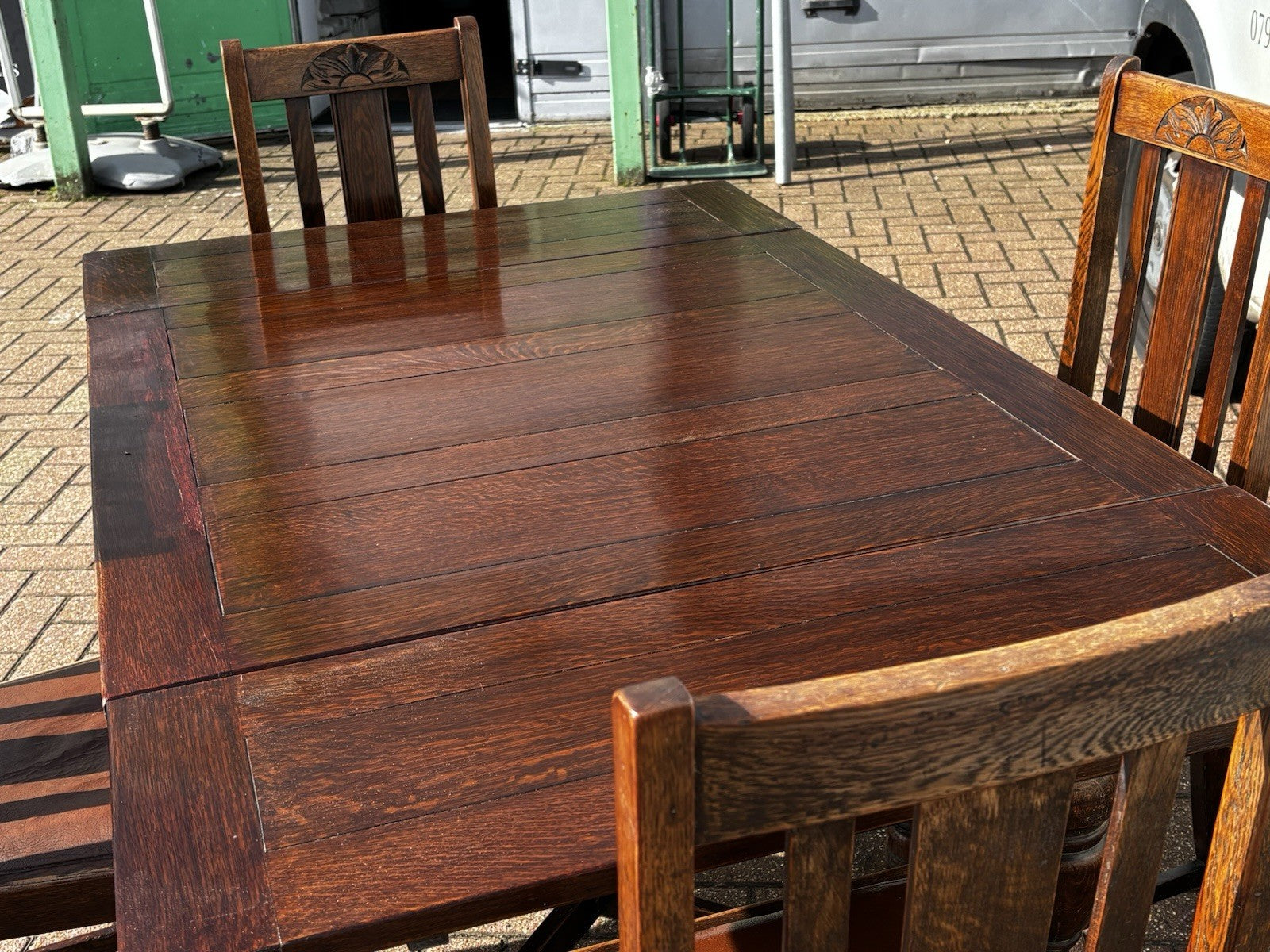 1920's Extending Oak Draw Leaf Table & 4 Chairs