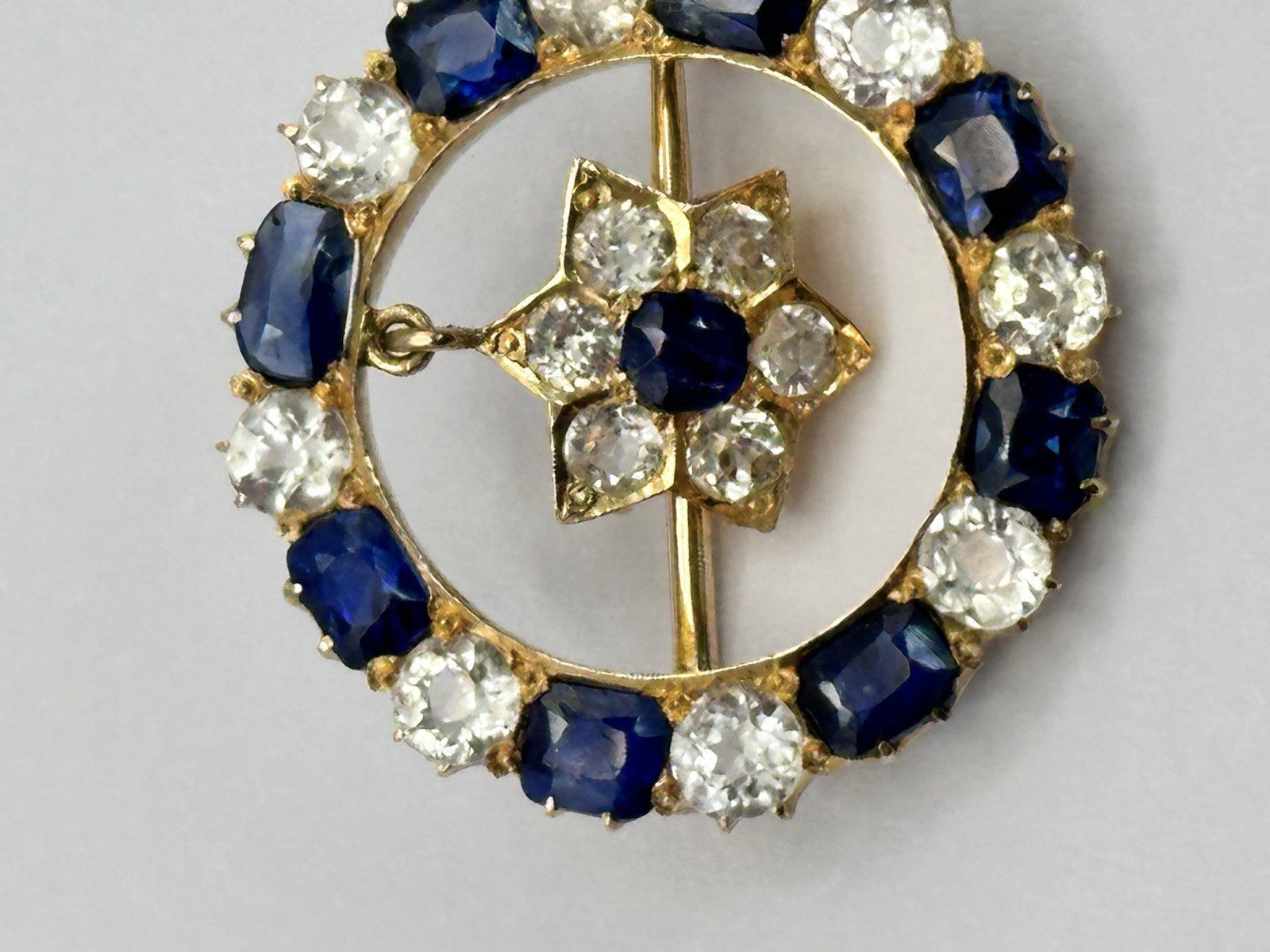 Antique Victorian 20ct Gold White And Blue Sapphire En Tremblant Flower Brooch