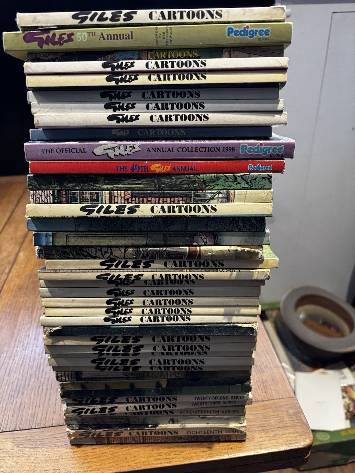 39 Giles Annuals