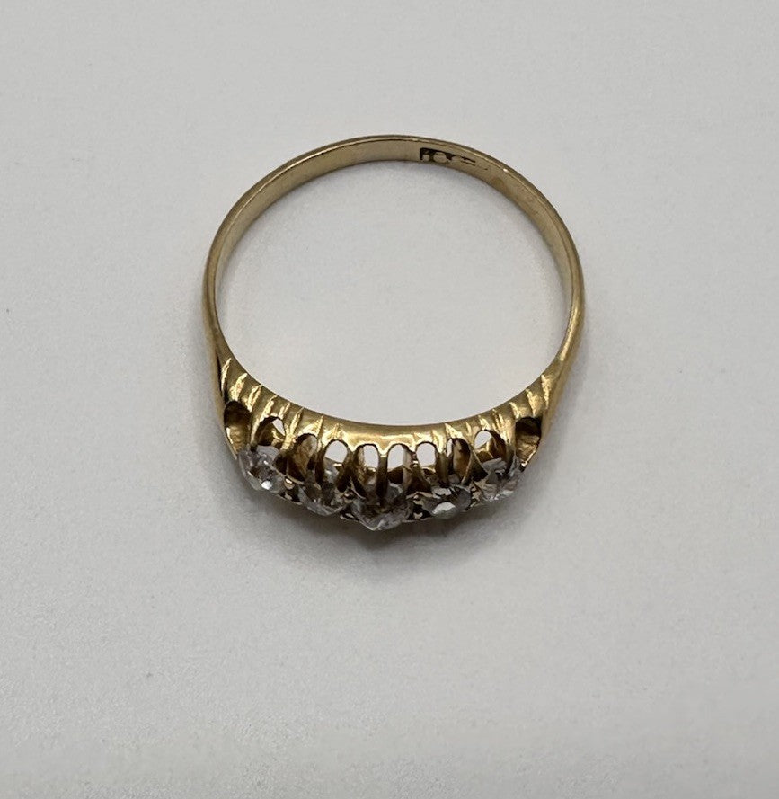 Antique 18ct Gold 5 Old Cut Diamond Ring