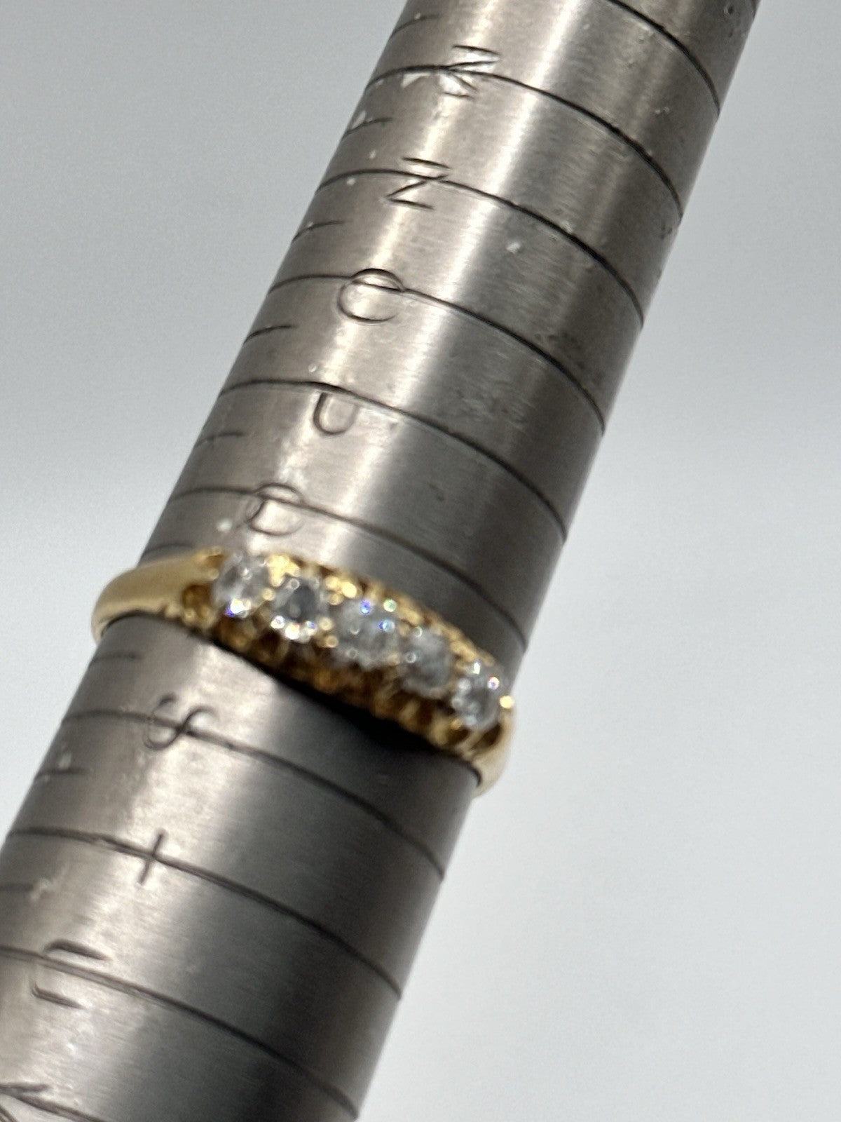 Antique 18ct Gold 5 Old Cut Diamond Ring