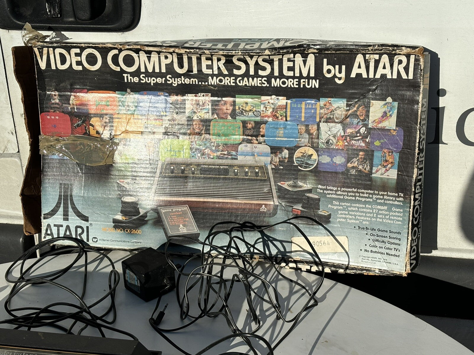 Atari 2600 Computer With Box And Games