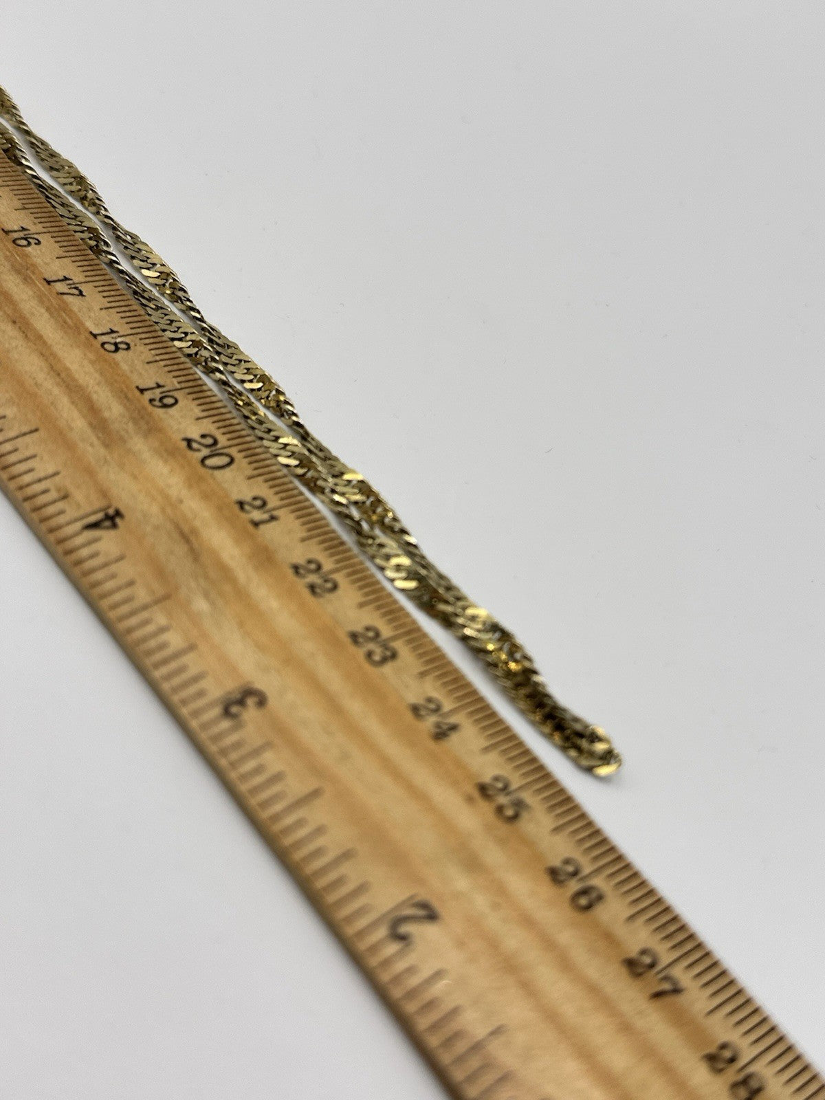 14ct Gold Cuban Link Twist Chain Necklace 9.65g