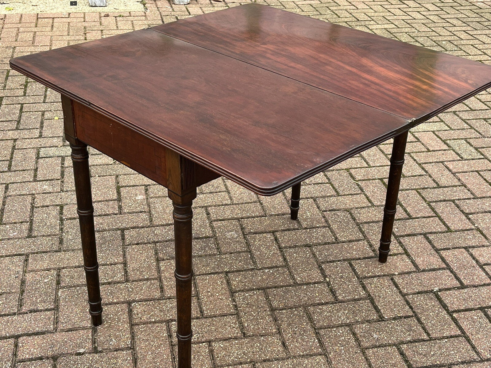 Antique Georgian Cuban Mahogany Games / Tea Table With Fold Over Lid