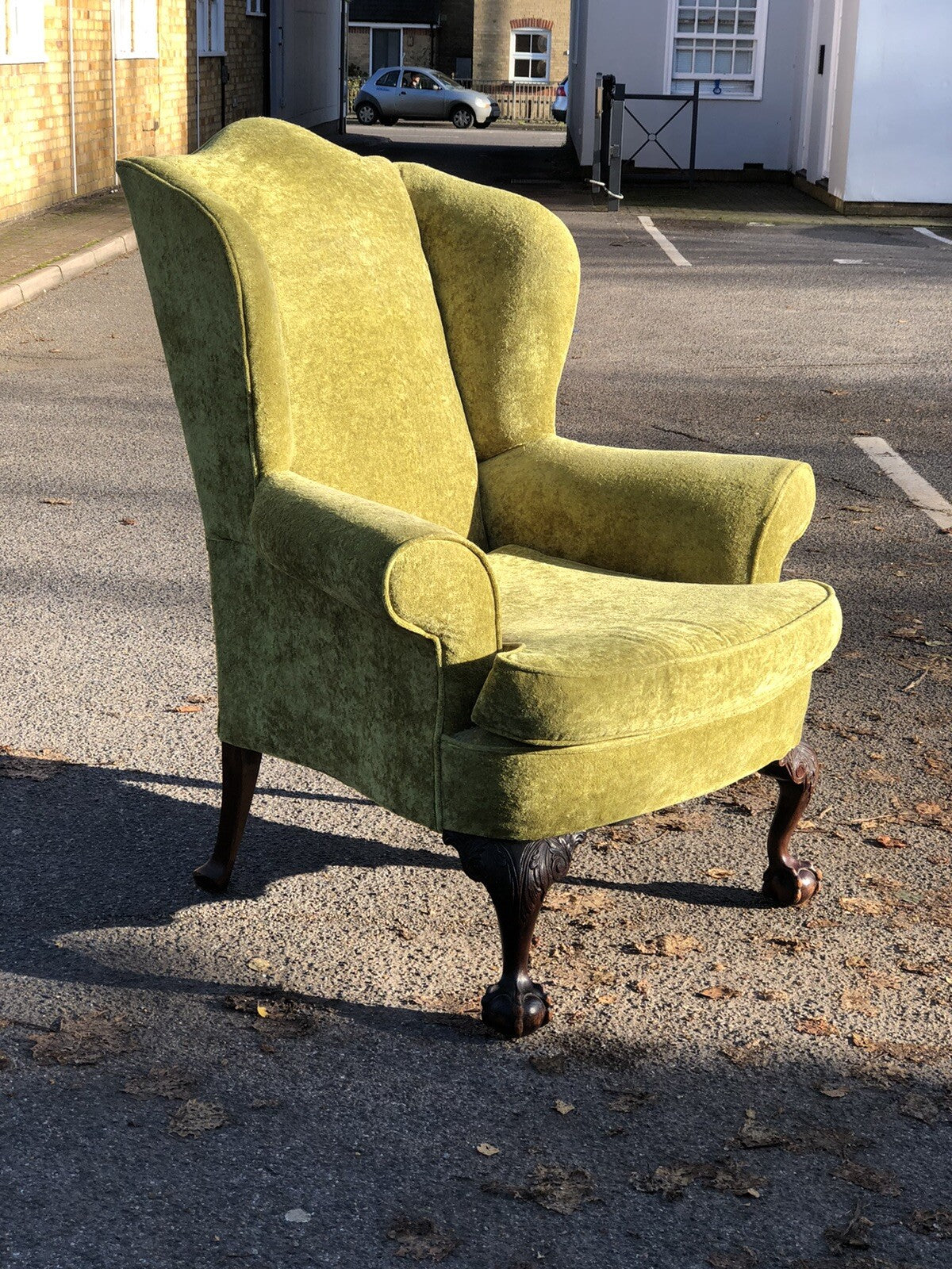 Antique Library Armchair, Fine Carved Mahogany Legs.