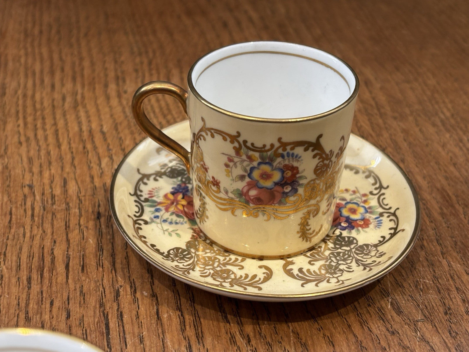 4 Aynsley Demitasse Cup And Saucer Sets