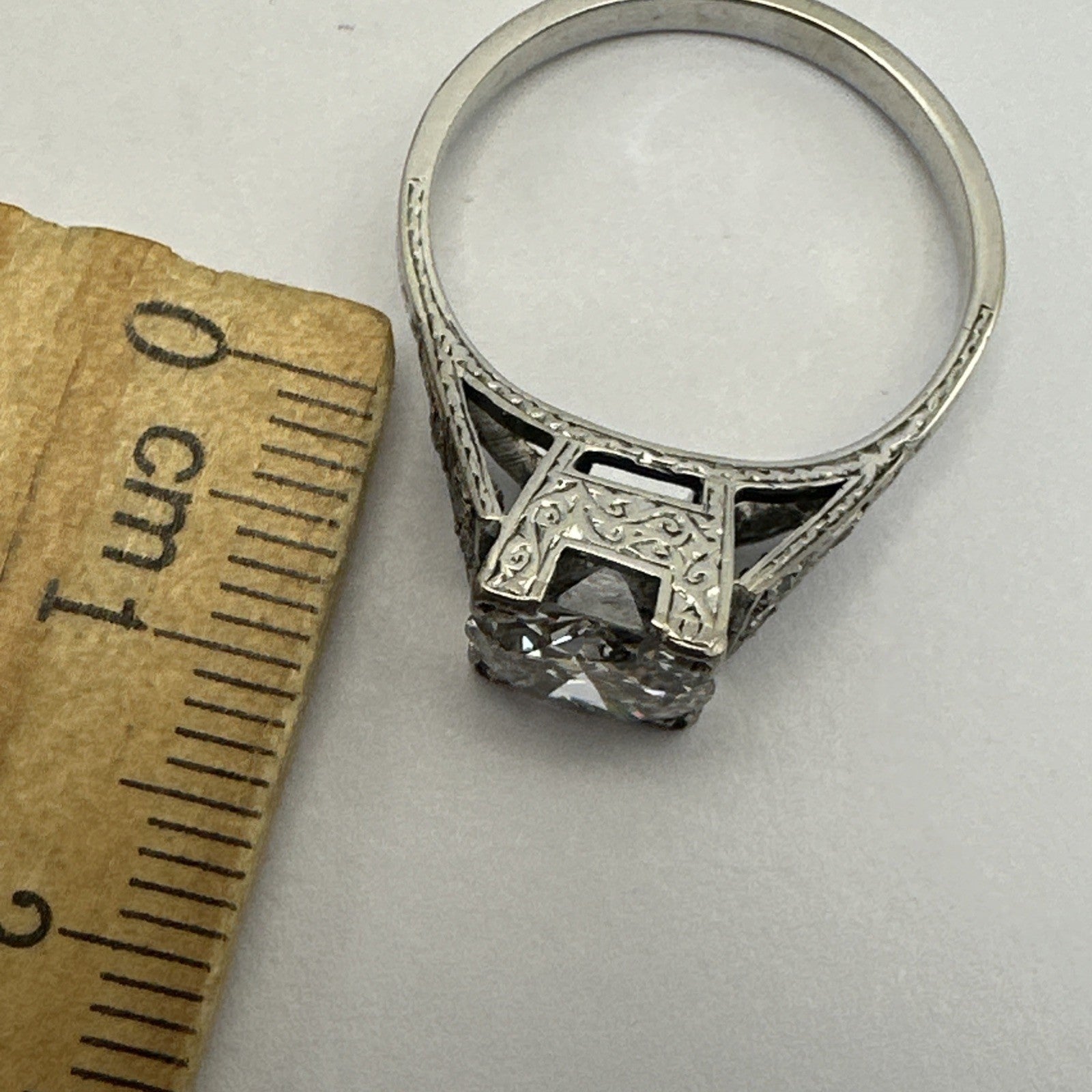 Antique Deco 18ct White Gold 1 3/4 Carat Diamond Ring