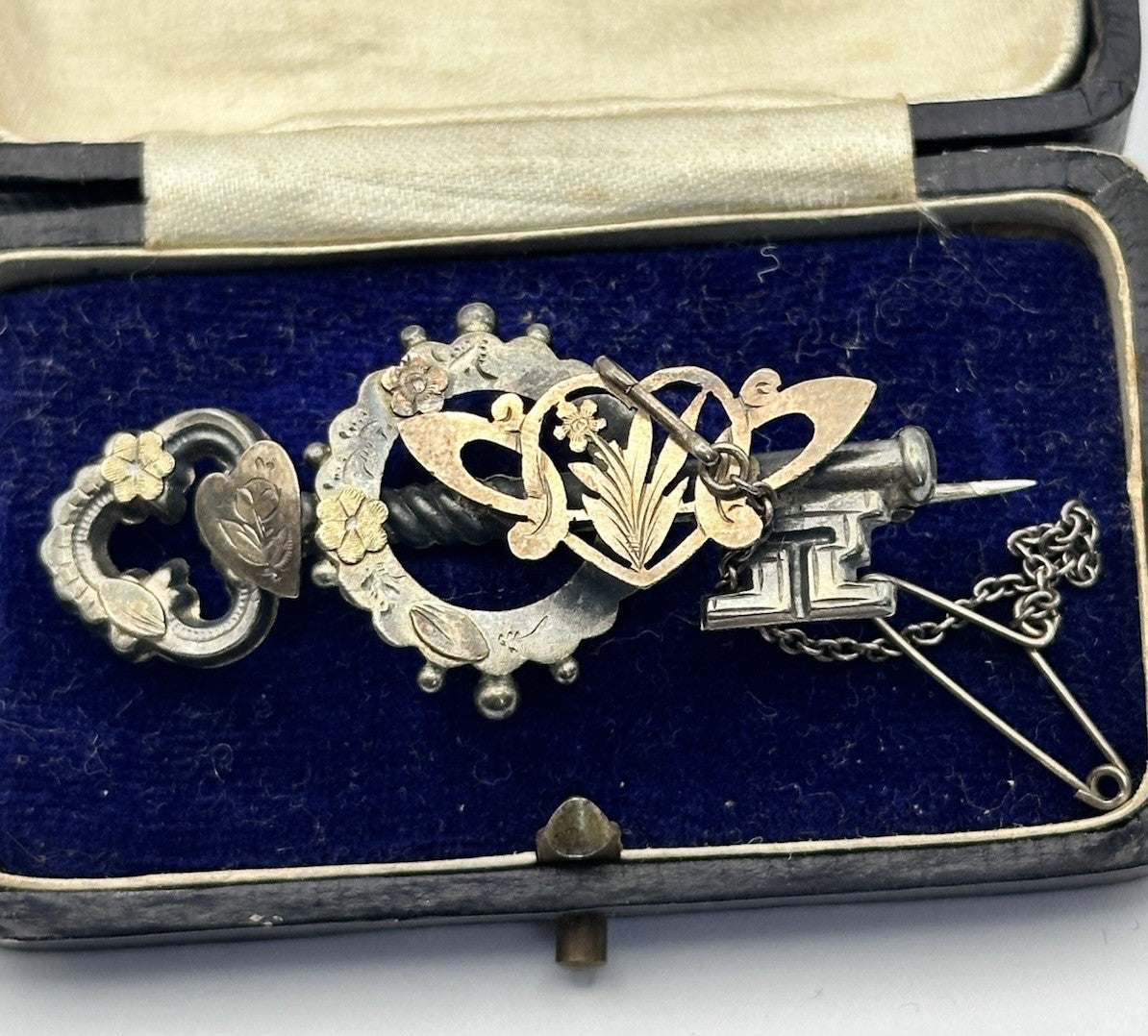 Antique Sterling Silver Gilt Key Heart Brooch Safety Chain Boxed
