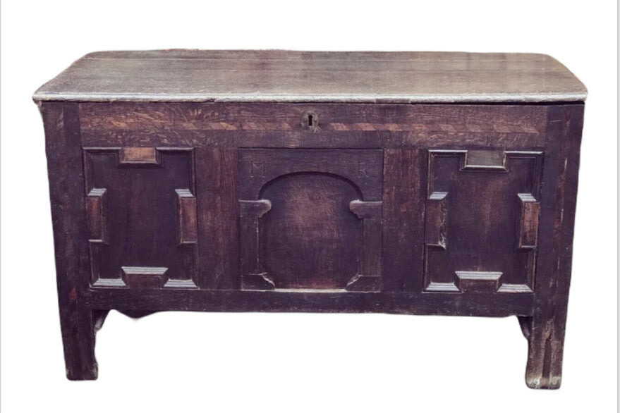 18th Century English Coffer/ Trunk / Ottoman