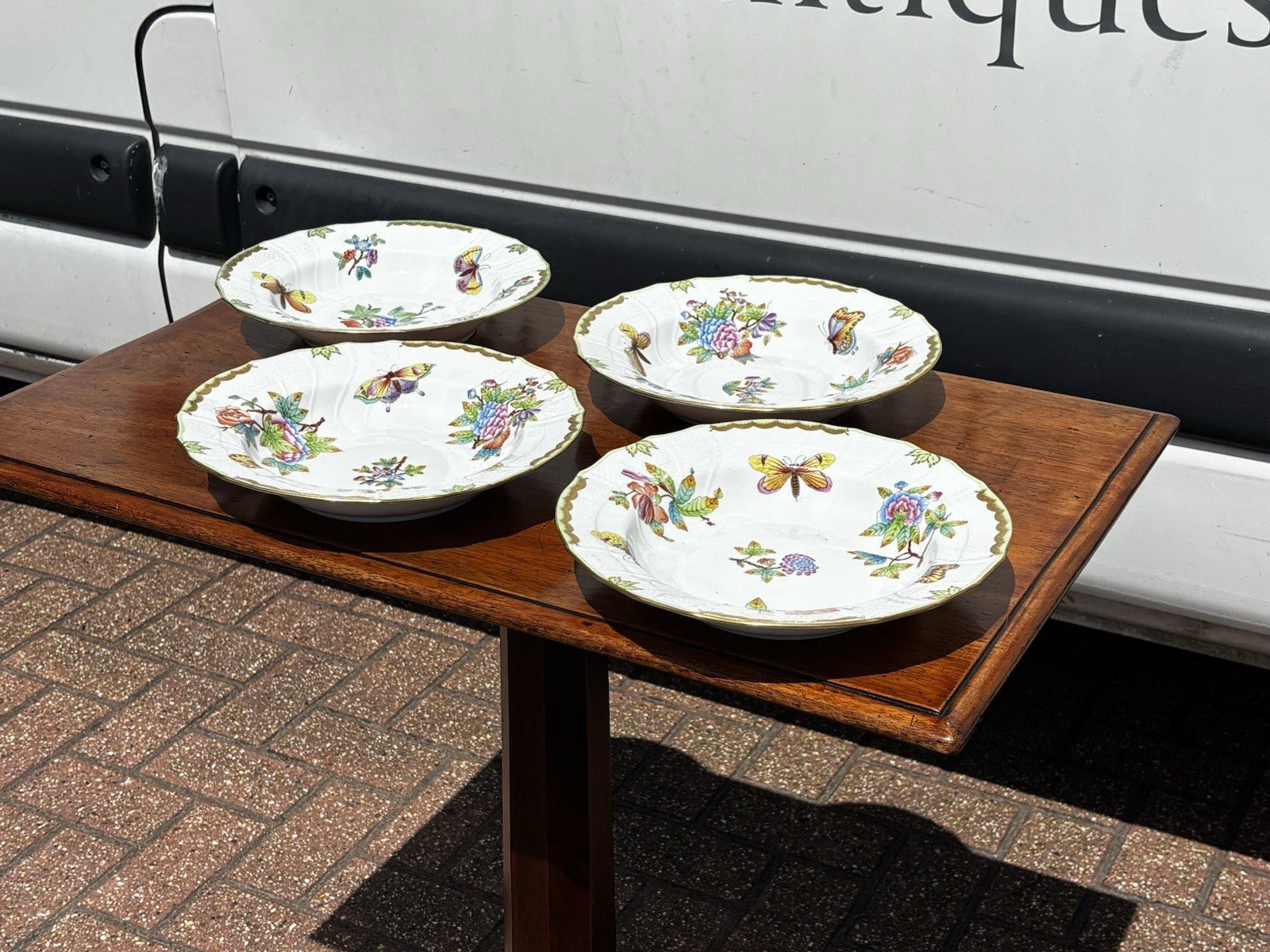 4 Herend Queen Victoria Large Soup Bowls