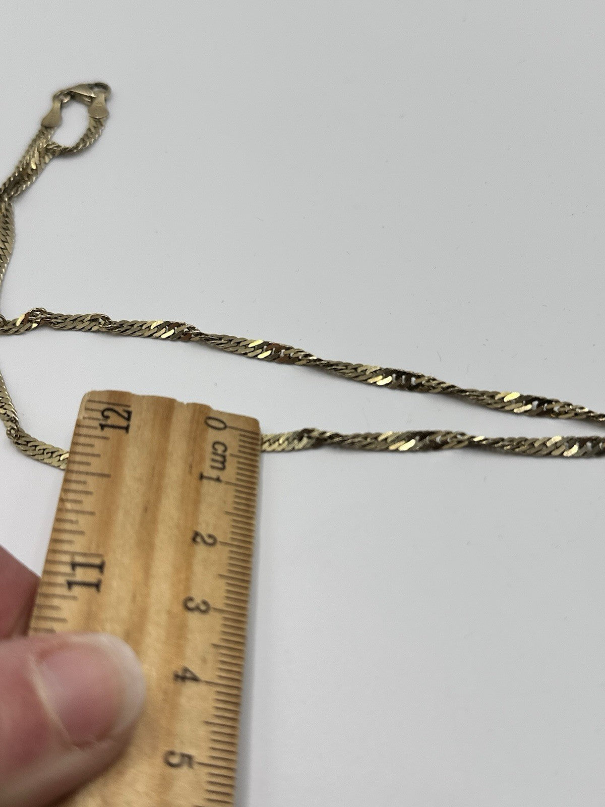 14ct Gold Cuban Link Twist Chain Necklace 9.65g