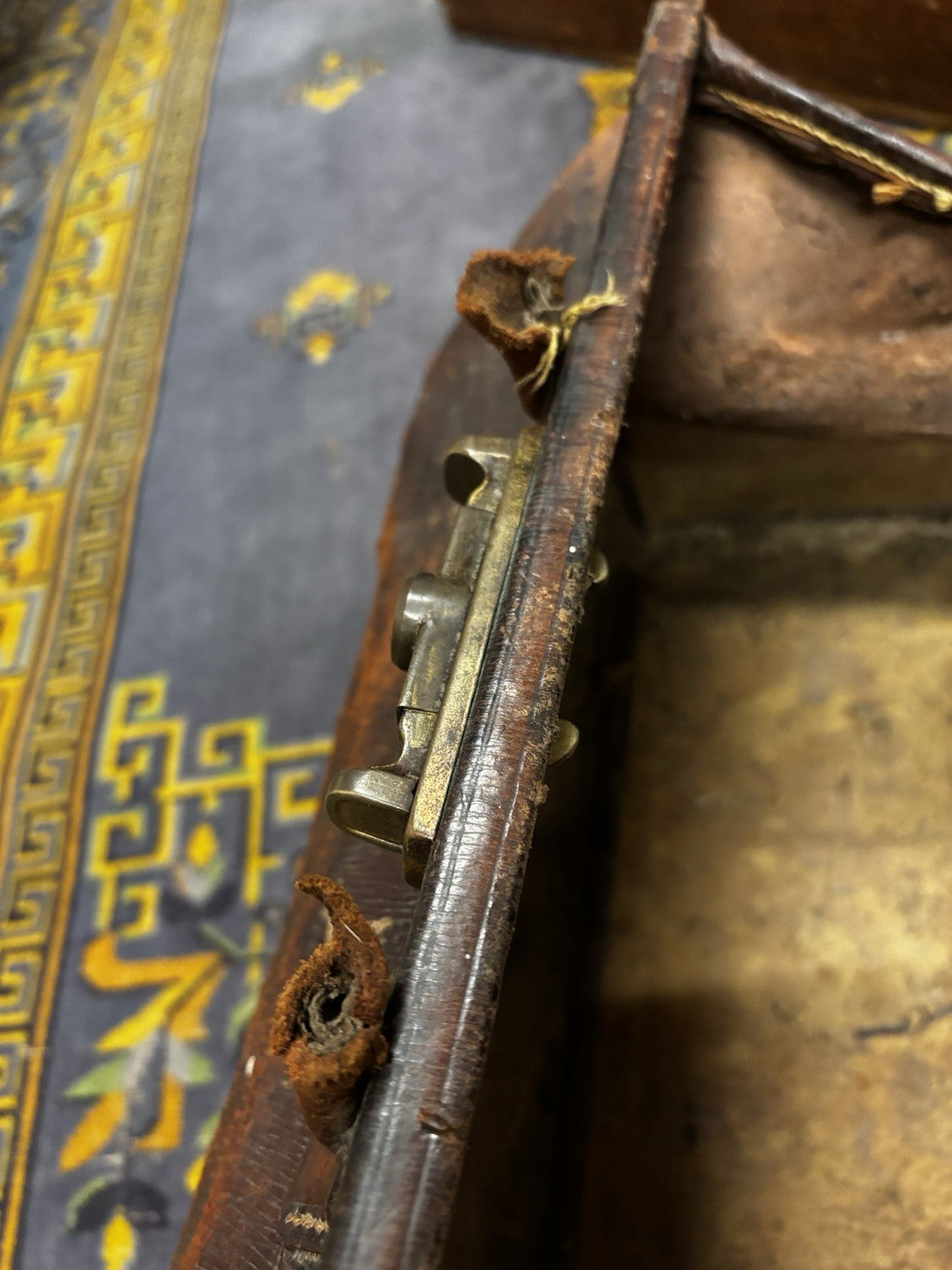 Antique Collection Of Luggage, Trunk, Hat Box & Bag.