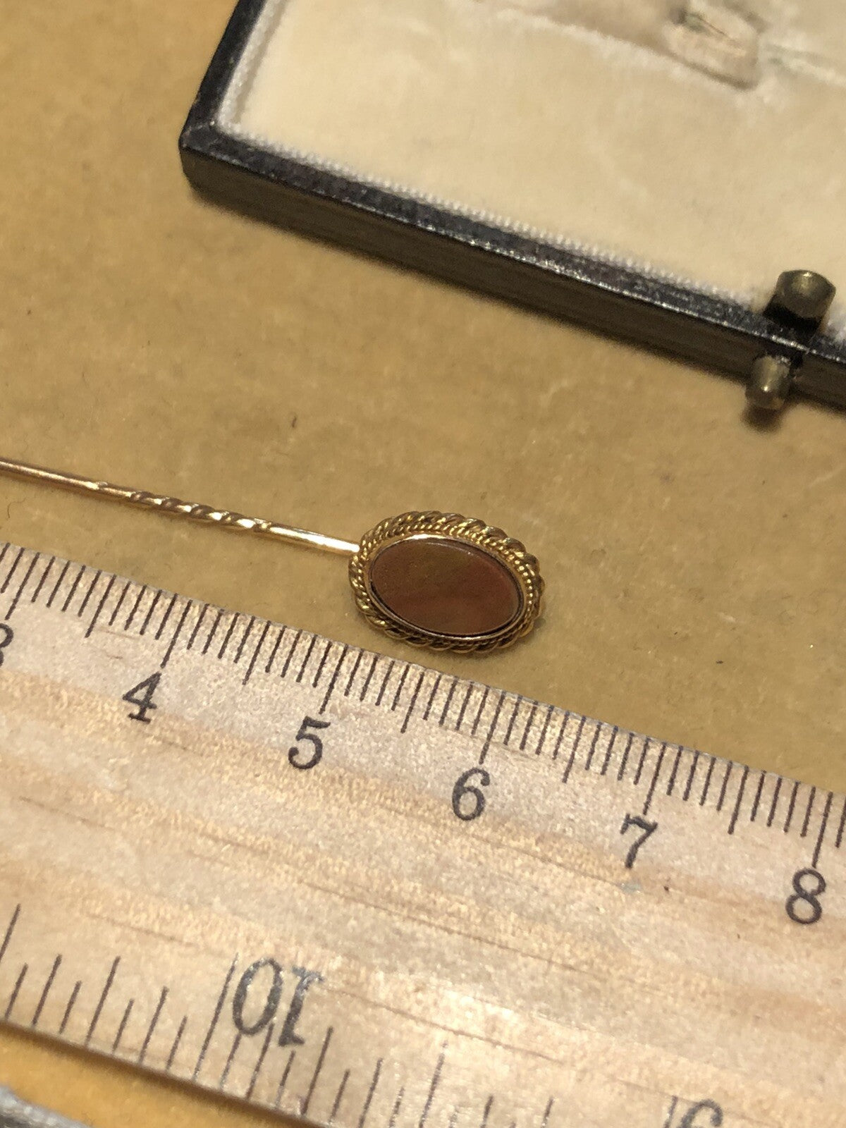 Antique 9ct Gold Stick Scarf Hat Pin
