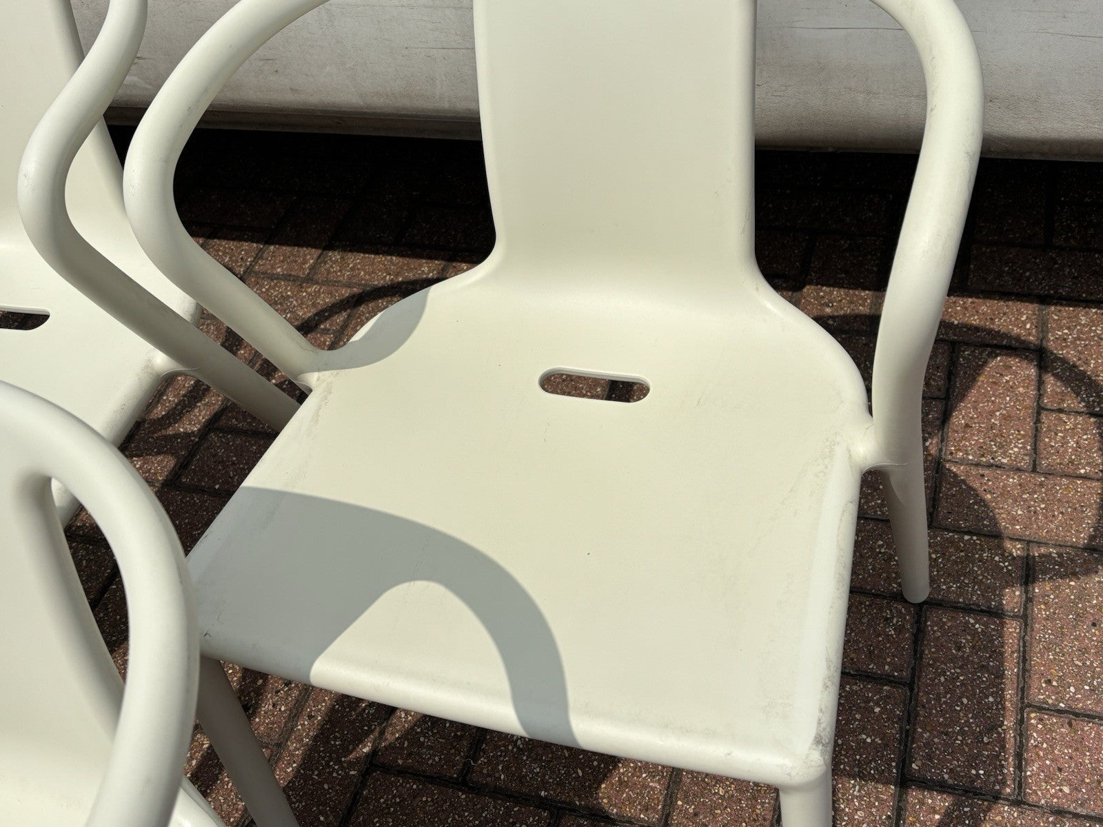 6 Air White Designer Stackable Chairs By Magis, Designed By Jasper Morrison.