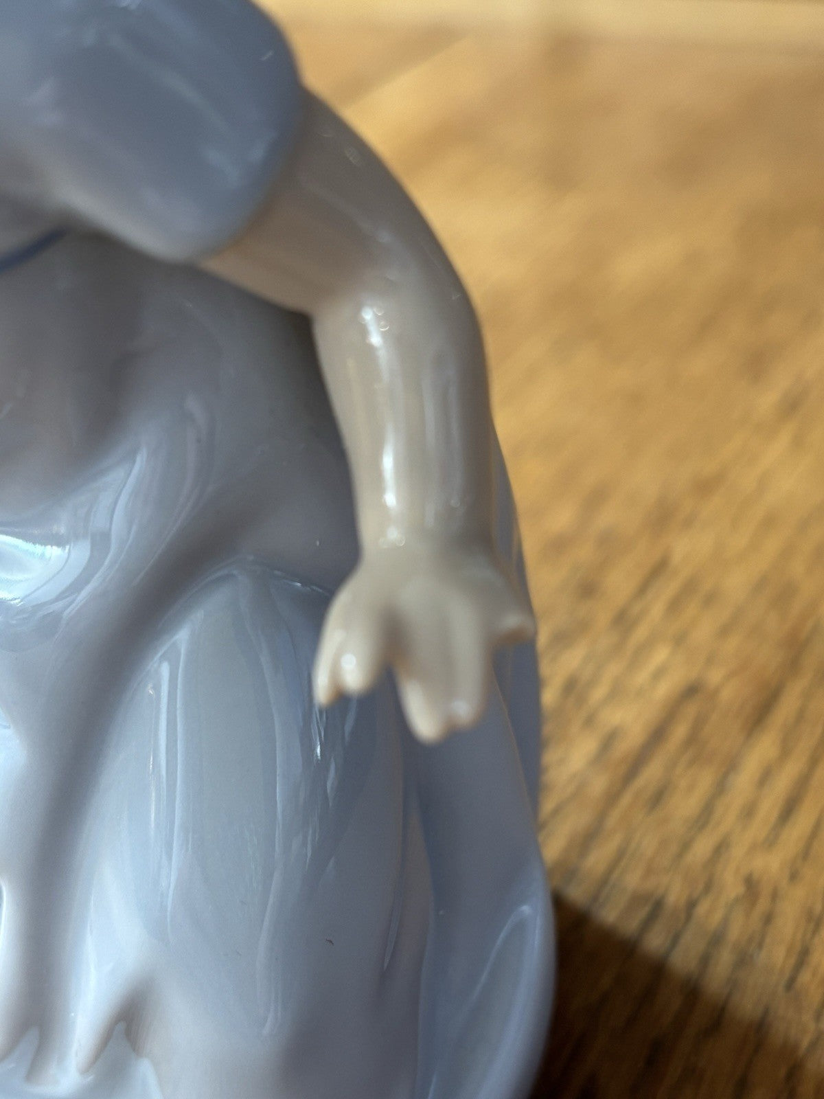 6 Lladro & NAO Figures