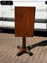 Antique William IV Mahogany Tilt Top Lamp Table/Side Table
