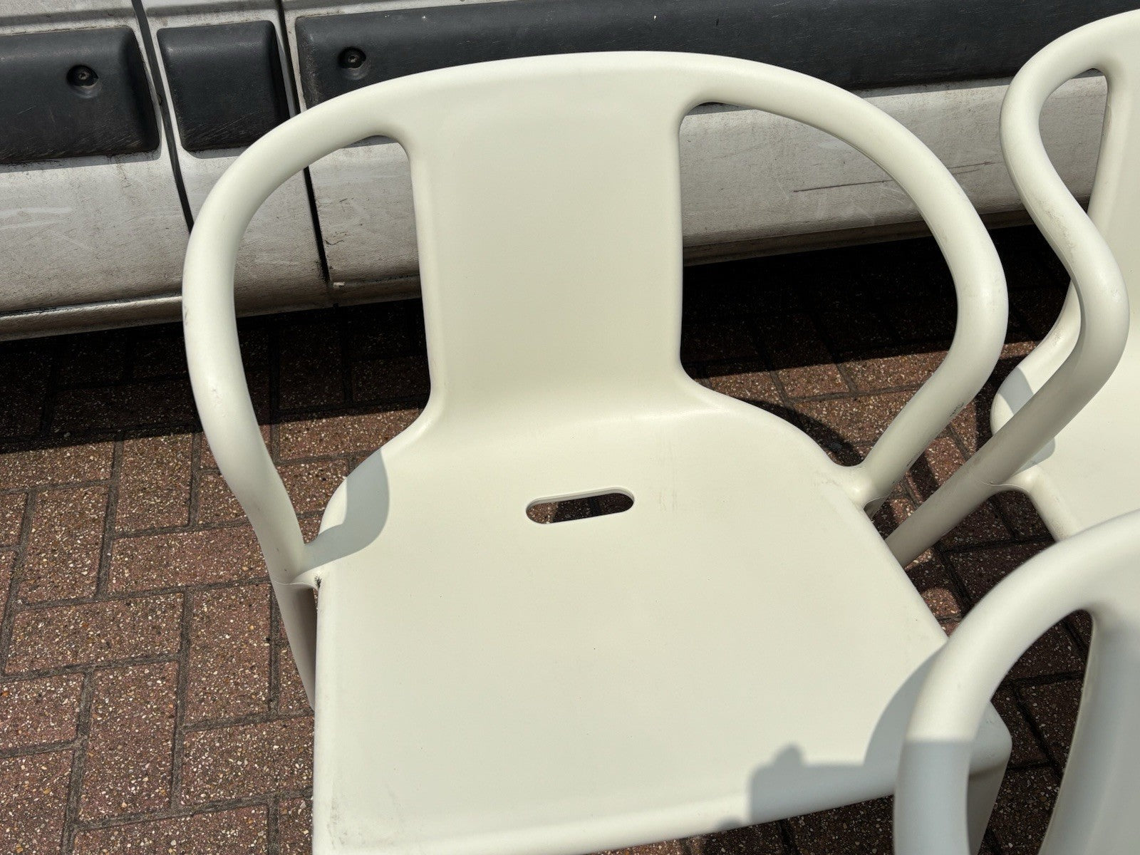 6 Air White Designer Stackable Chairs By Magis, Designed By Jasper Morrison.