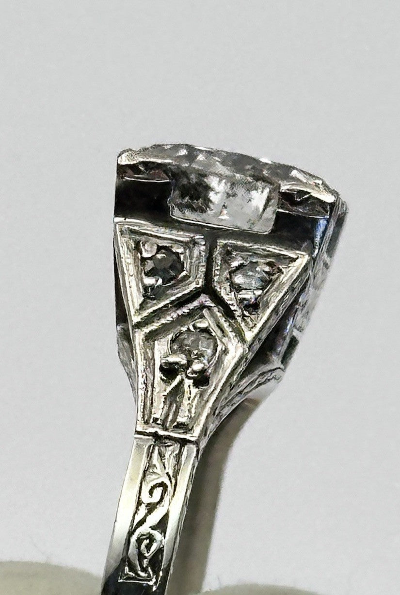 Antique Deco 18ct White Gold 1 3/4 Carat Diamond Ring