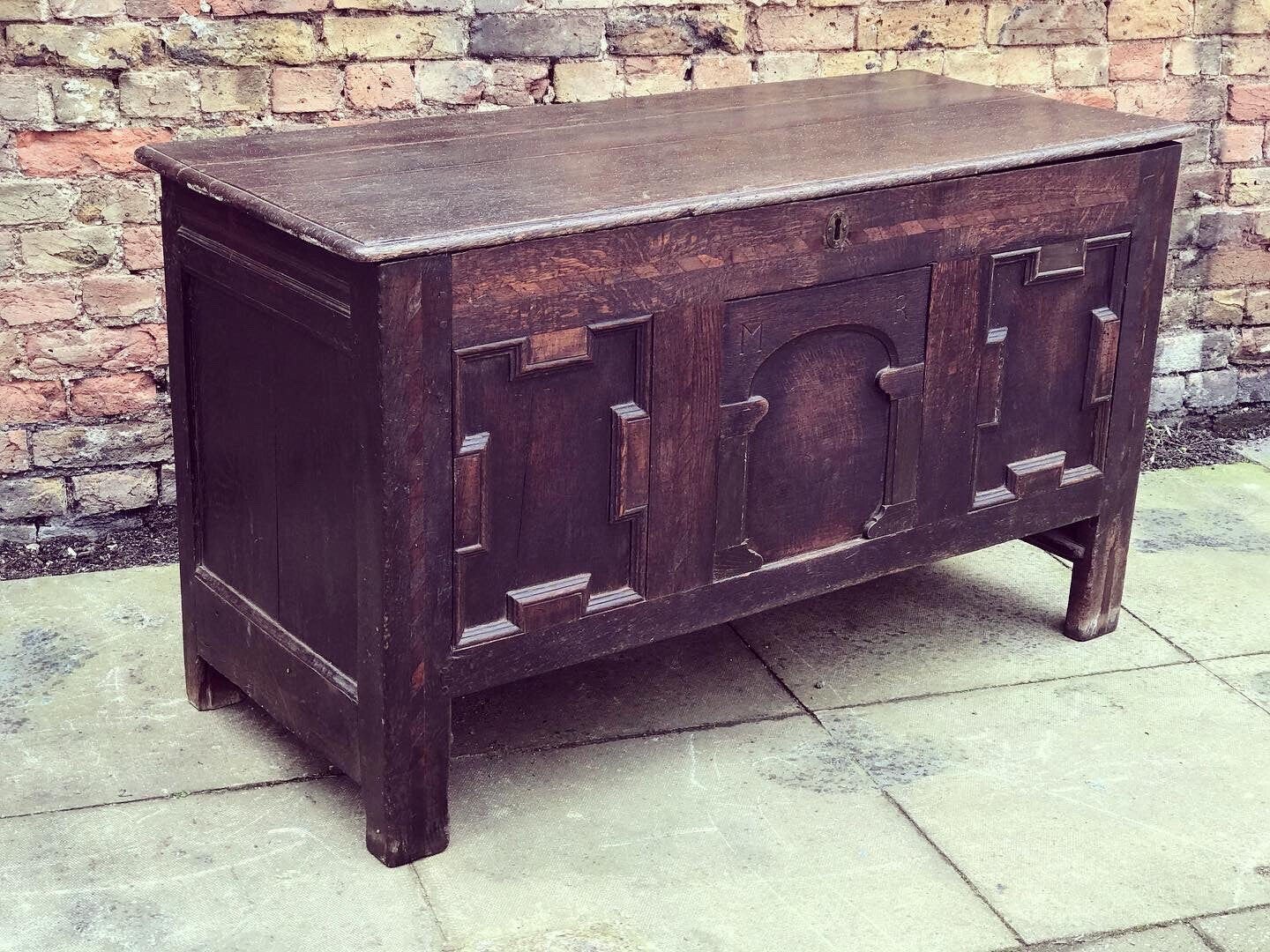 18th Century English Coffer/ Trunk / Ottoman