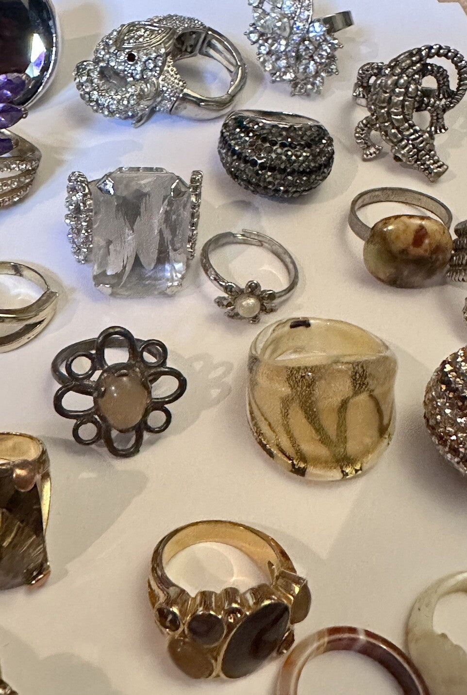 A Quantity Of Vintage Costume Novelty Rings