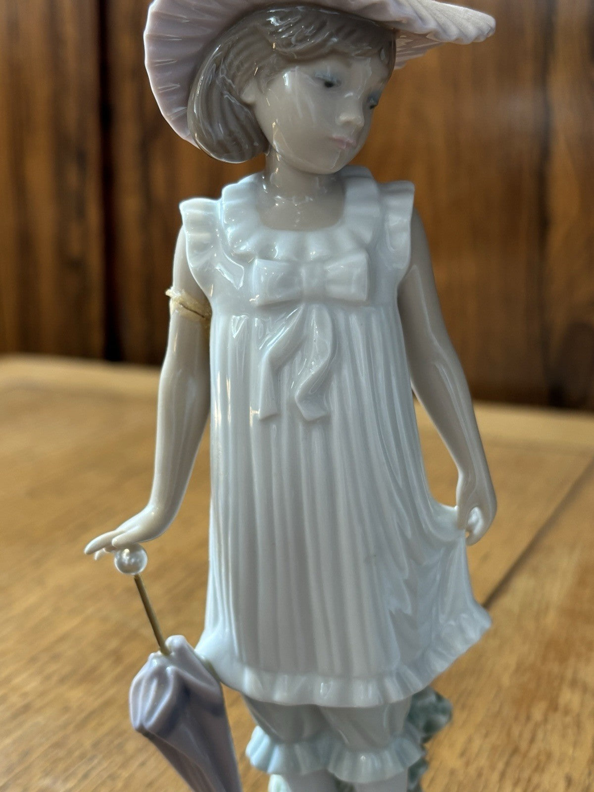 6 Lladro & NAO Figures