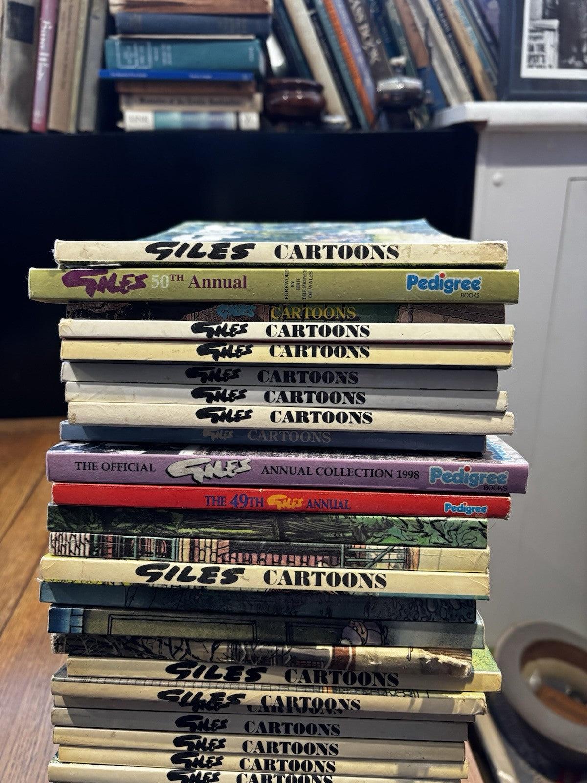 39 Giles Annuals