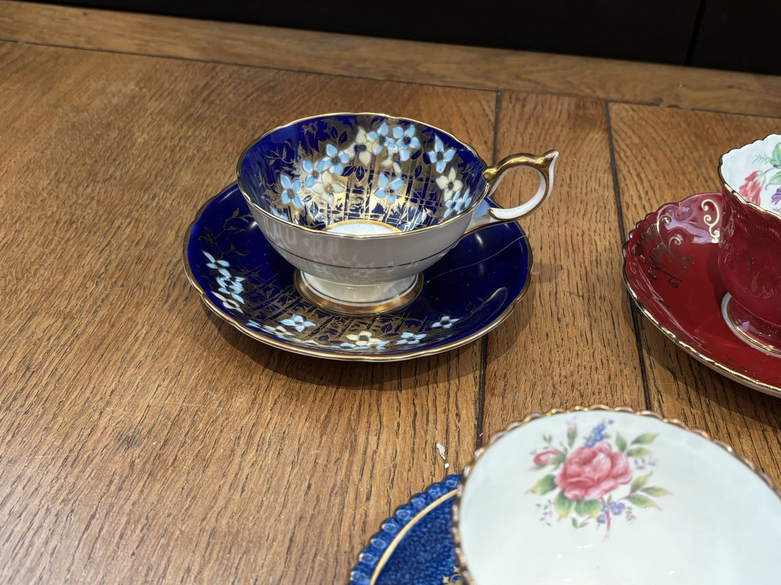 6 Aynsley Cups & Saucers