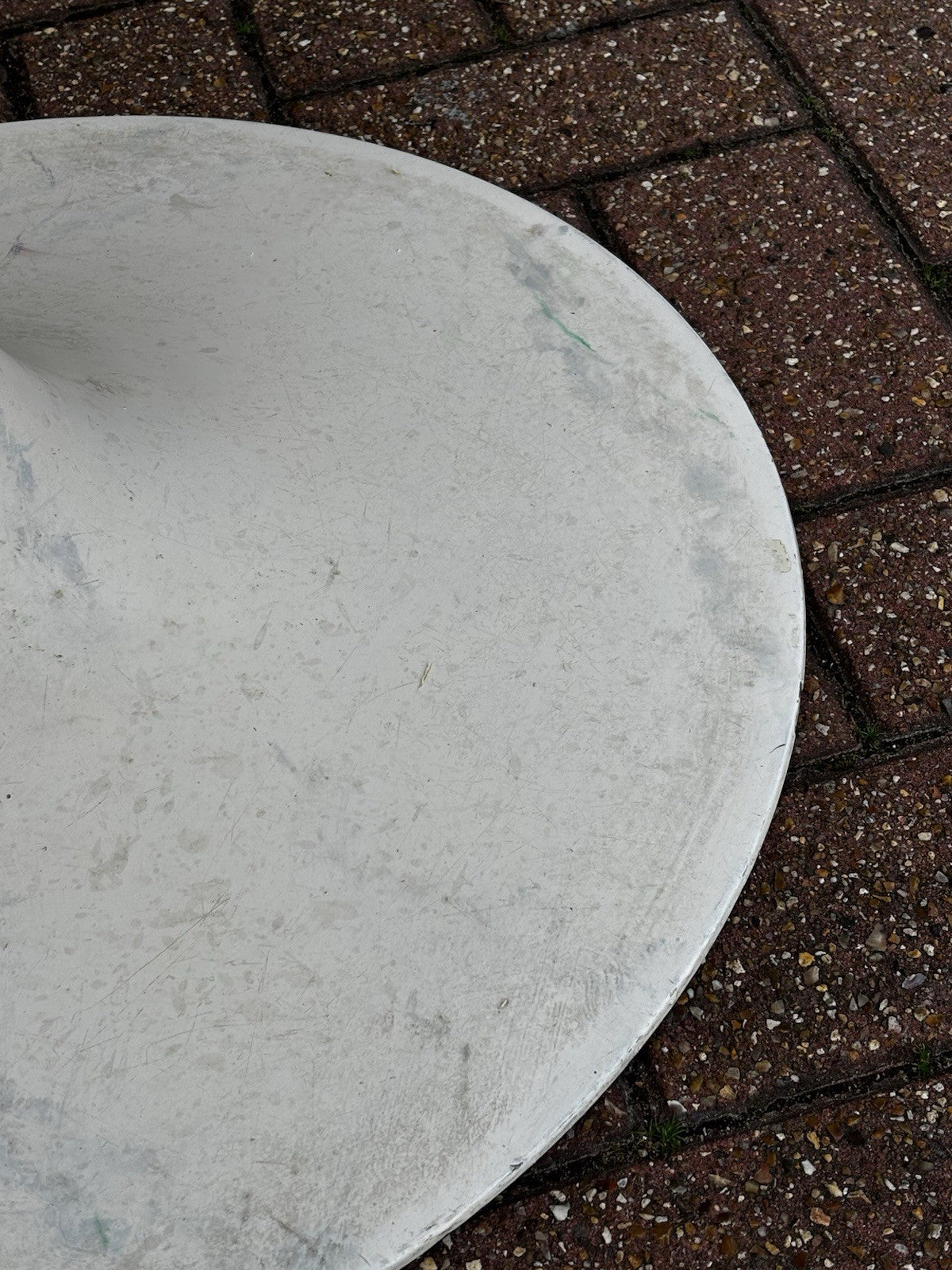 1960s Eero Saarinen for Knoll Tulip Dining Table