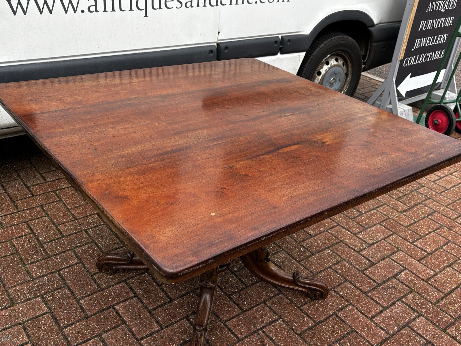 Antique Mahogany Dining Table & 4 Chairs