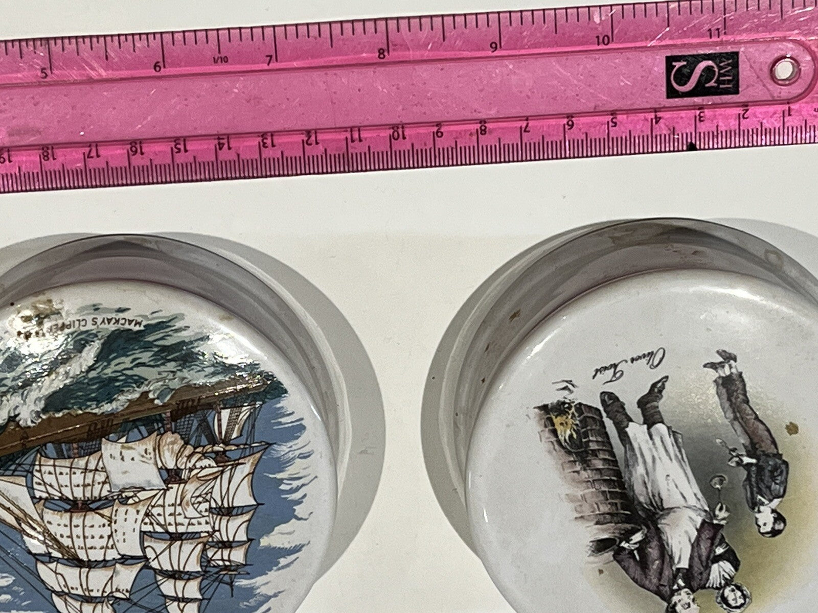2 Old Pots
