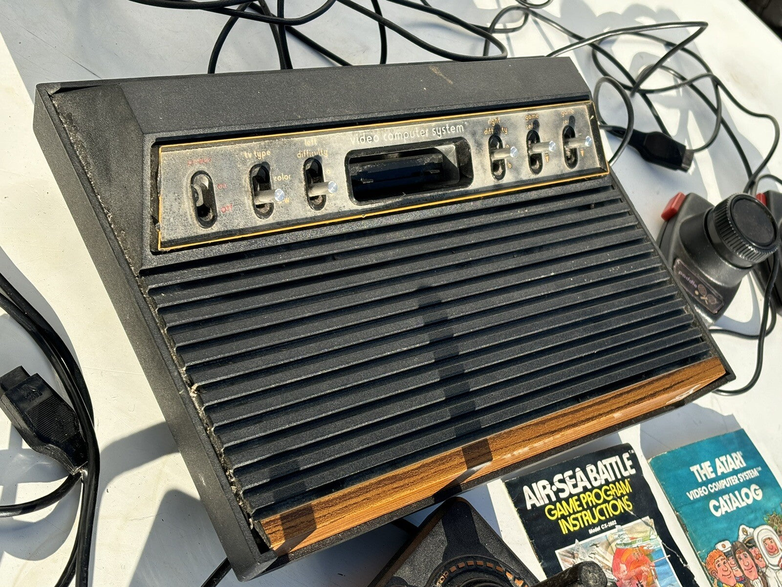 Atari 2600 Computer With Box And Games