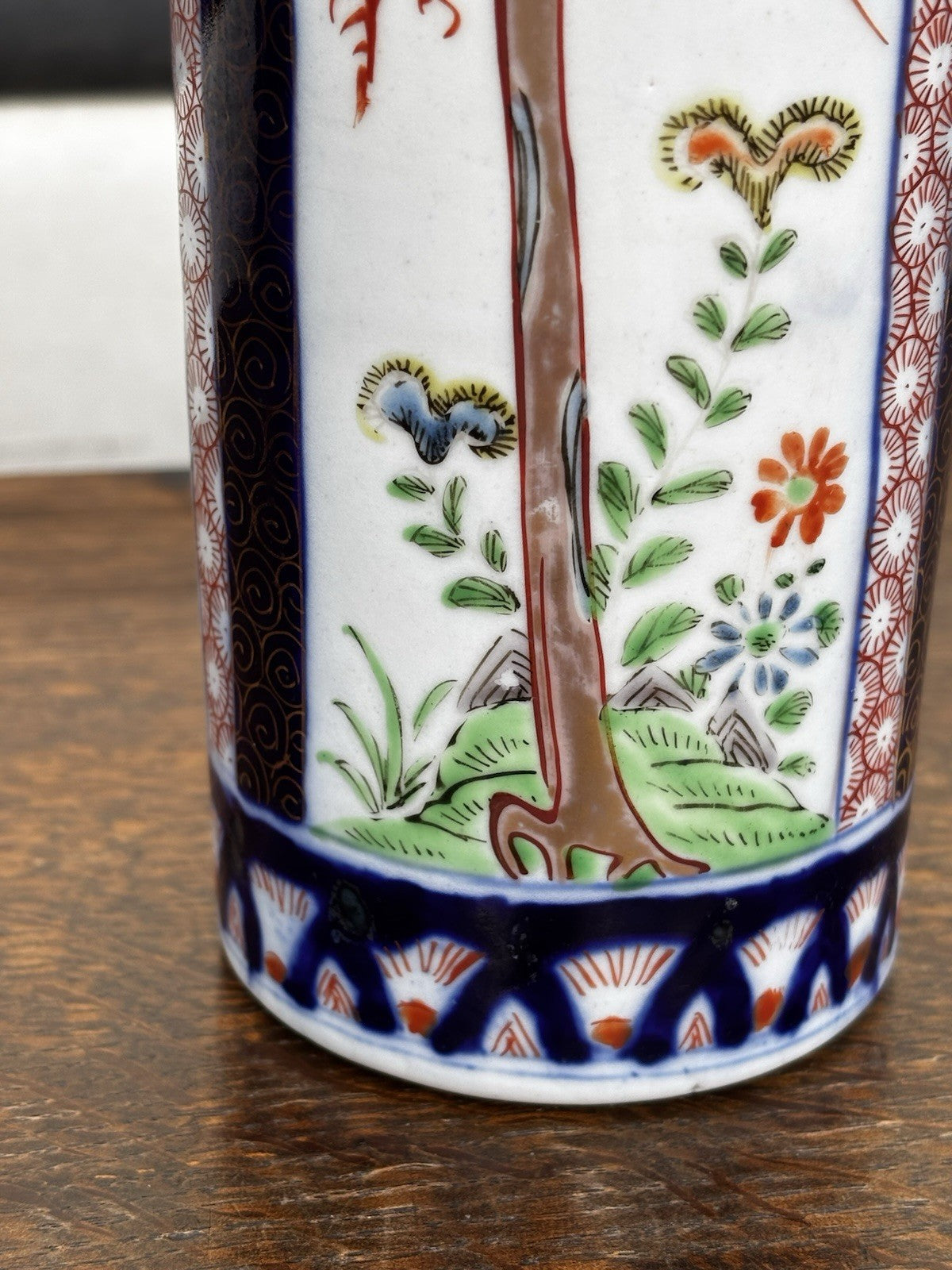 Antique Japanese Imari Vase.