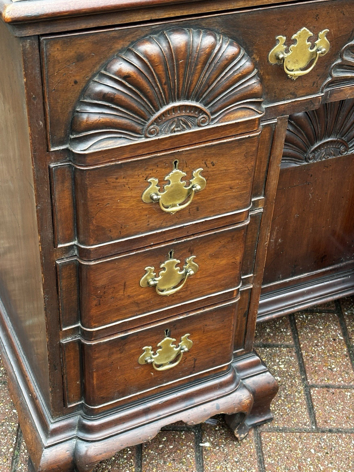 Antique Mahogany Rhode Island Desk, In The Style Of John Townsend.