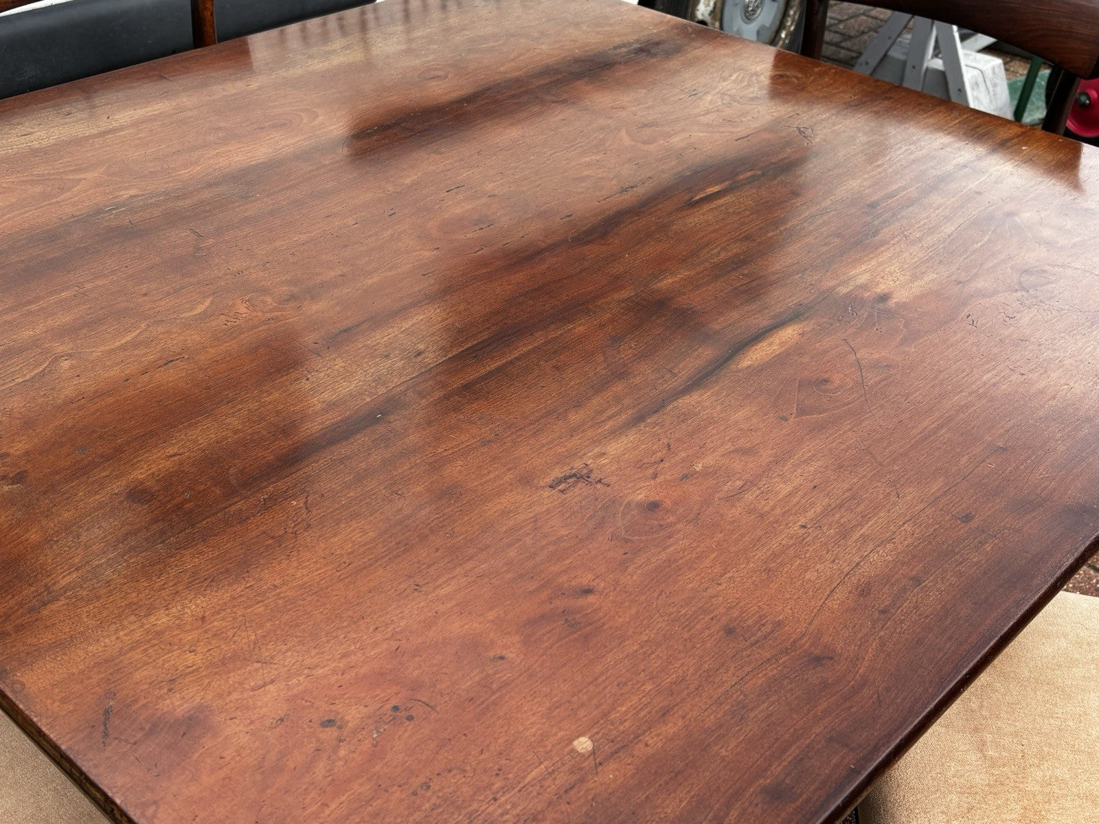 Antique Mahogany Dining Table & 4 Chairs