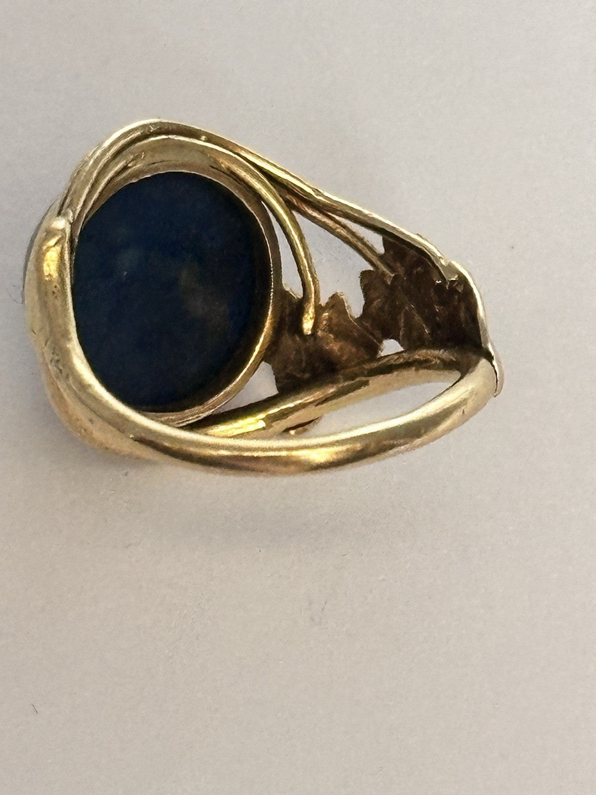 Antique 18ct Yellow Gold Lapis Lazuli Leaves Foliage Detail