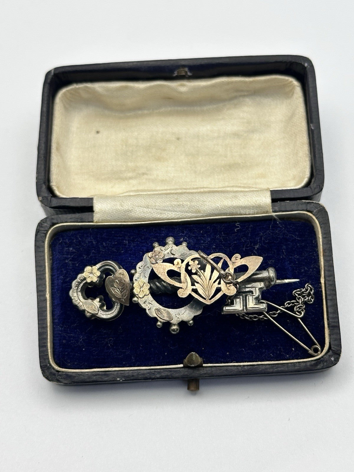 Antique Sterling Silver Gilt Key Heart Brooch Safety Chain Boxed