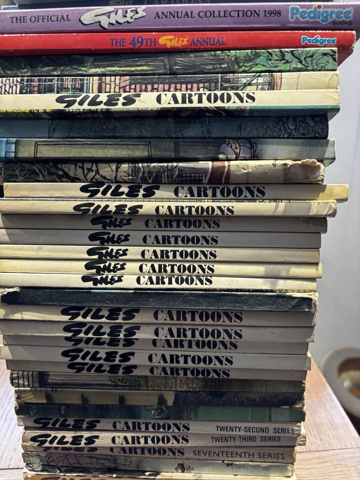 39 Giles Annuals